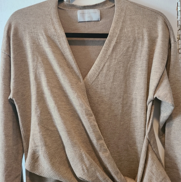 Modern Citizen dress - Picture 2 of 8